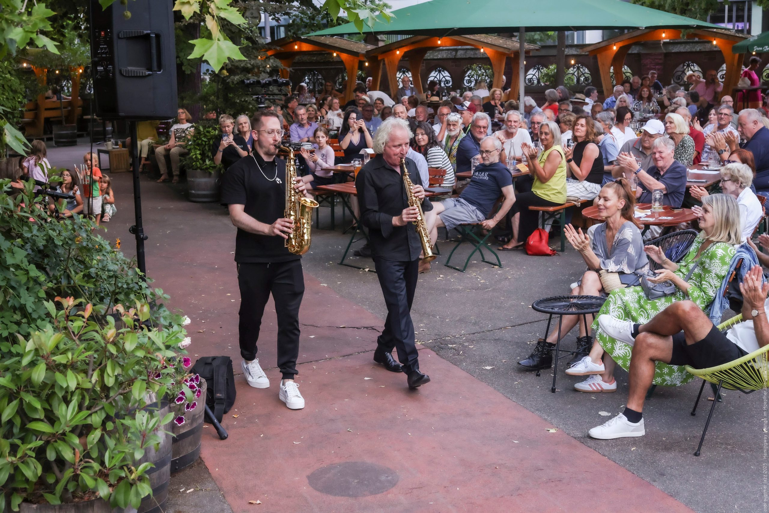 Open-Air-Veranstaltung der Hemingway Lounge auf der Seebühne. Foto: Andrea Fabry